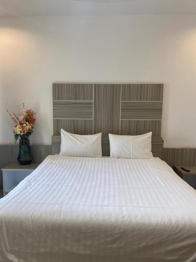 Ketsara Hotel Mahaszarakham Kültér fotó