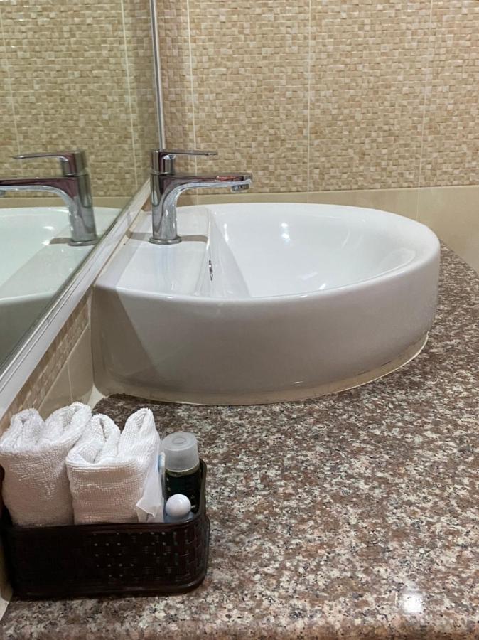 Ketsara Hotel Mahaszarakham Kültér fotó