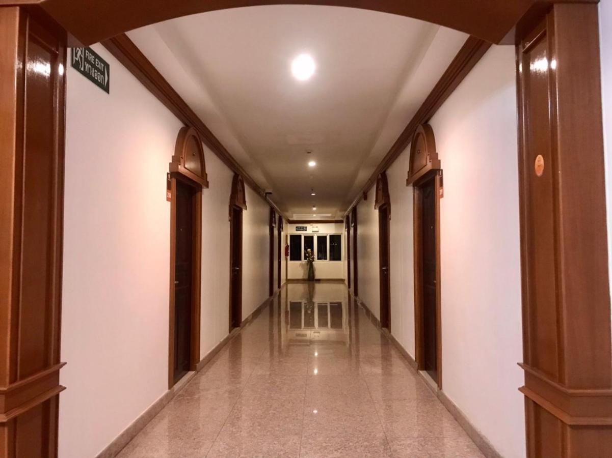 Ketsara Hotel Mahaszarakham Kültér fotó