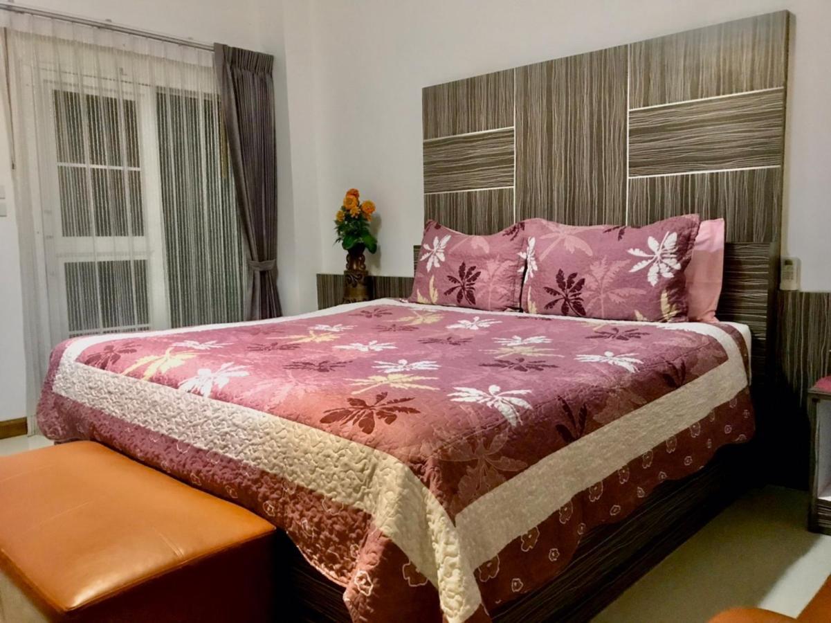 Ketsara Hotel Mahaszarakham Kültér fotó