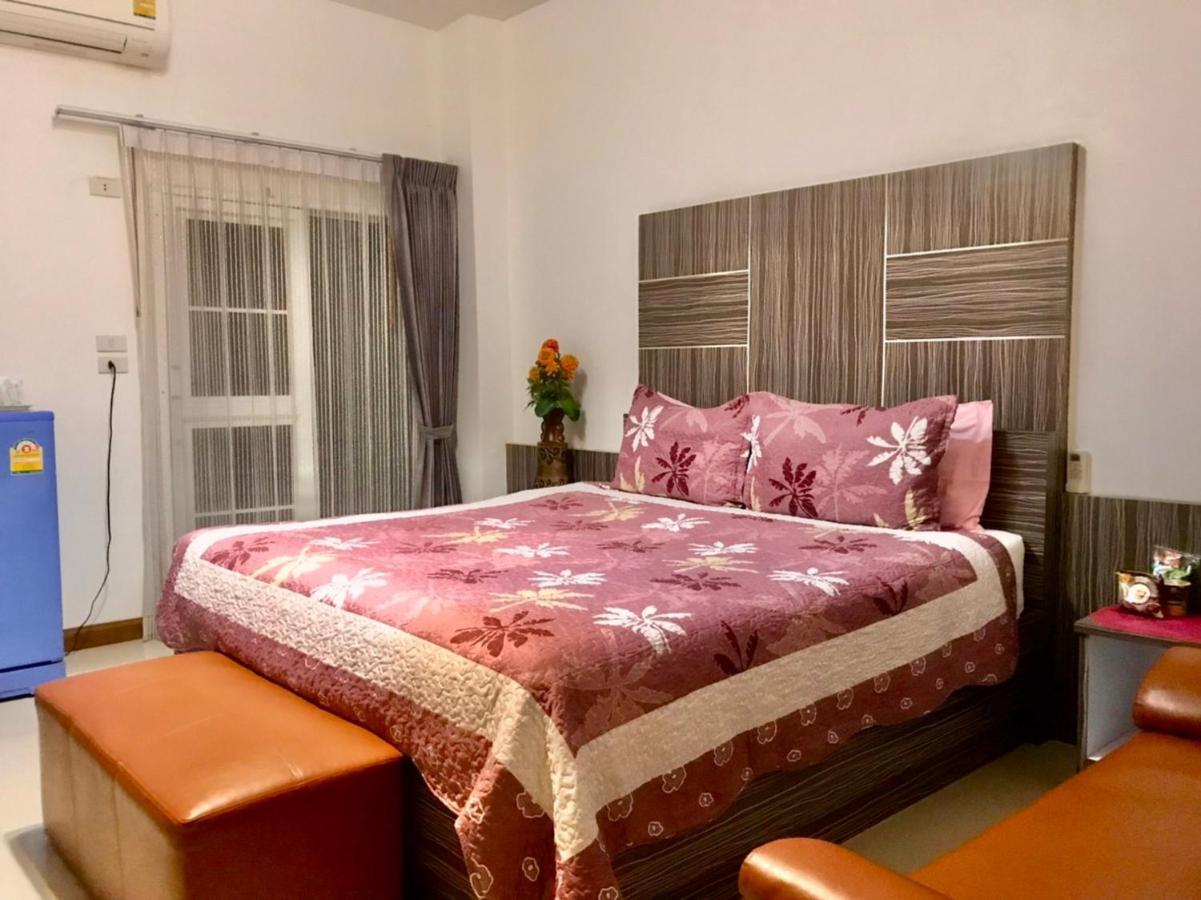 Ketsara Hotel Mahaszarakham Kültér fotó